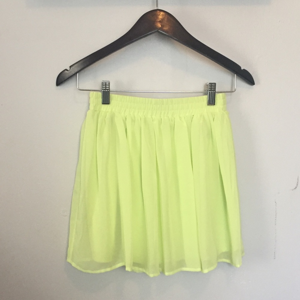 FOREVER 21 Skirt (XS)